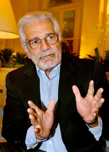 Omar Sharif, Hotel Royal Monceau, Paris, February 26, 2003.